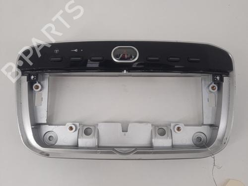 Used Warning switch FIAT PUNTO EVO (199_) 1.3 D Multijet (199AXC1A, 199BXC1A, 199AXT1A, 199BXT1A) (75 hp) 28773820