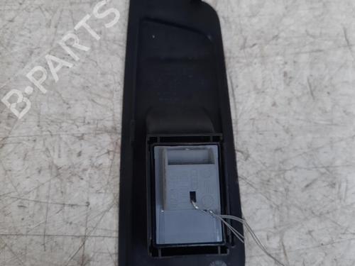 Used Right rear window switch Right rear window switch AUDI A1 Sportback (8XA, 8XF) 1.6 TDI (90 hp) 28790005 28790005