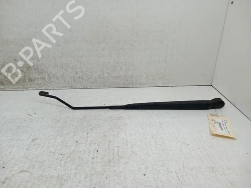 Used Front windshield wiper arm CITROËN C3 Pluriel (HB_) 1.4 HDi (68 hp) 28746532