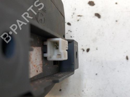 Used Third brake light HYUNDAI SANTA FÉ I (SM) 2.0 CRDi 4x4 (125 hp) 28755789