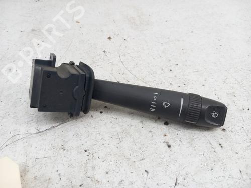 Używane Przełącznik zespolony kolumny kierowniczej VOLVO S60 I (384) 2.4 D (130 hp) 28738220
