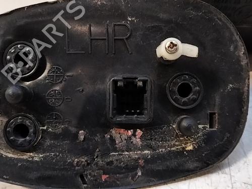 right-mirror-hyundai-trajet-fo-1999-2000-2001-2002-2003-2004-2005-2006-2007-2008-28771104 main image
