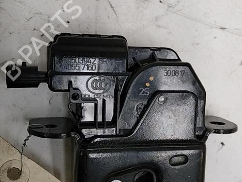 Used Switch Switch NISSAN MICRA V (K14) 0.9 IG-T (90 hp) 28791718 28791718