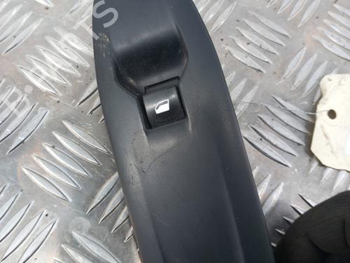 Used Right front window switch Right front window switch PEUGEOT 208 I (CA_, CC_) 1.6 HDi (92 hp) 28744919 28744919