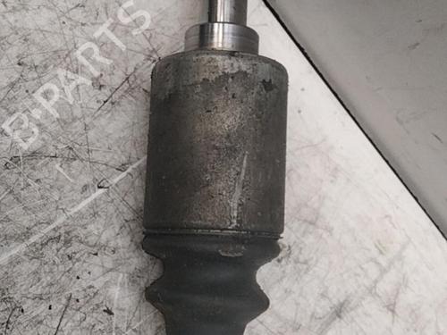Used Left front driveshaft PEUGEOT 106 I (1A, 1C) 1.4 (75 hp) 28752967
