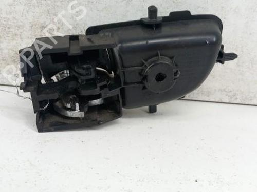 front-right-exterior-door-handle-toyota-aygo-_b4_-2014-28768928 main image