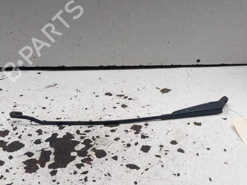 Used Front windshield wiper arm OPEL CORSA B (S93) 1.2 i (F08, F68, M68) (45 hp) 28773908