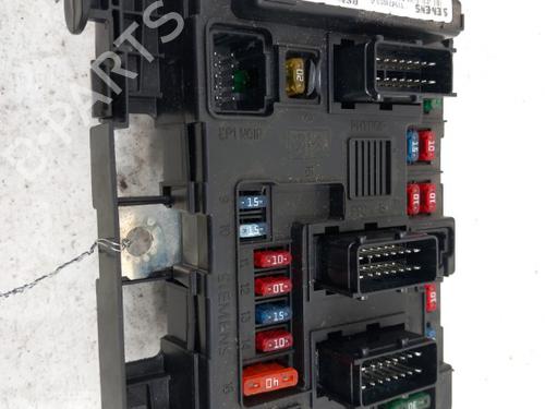 Used Fuse box Fuse box CITROËN XSARA PICASSO (N68) 2.0 HDi (90 hp) 28734620 28734620