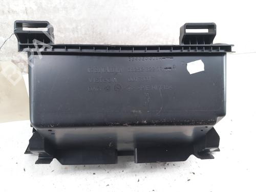 Used Glove box Glove box RENAULT KADJAR (HA_, HL_) 1.3 TCe 140 (HLNB, HLN1) (140 hp) 28780668 28780668