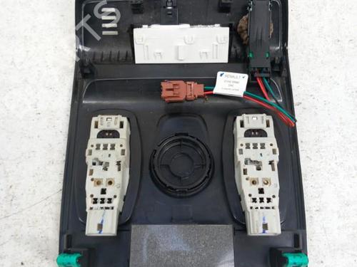 Interior roof light RENAULT ARKANA I (LCM_, LDN_) 1.6 E-TECH 145 (LDMU) | BP28748389I8 