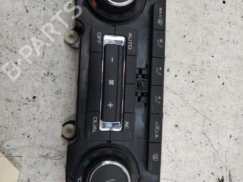 Używane Panel klimatyzacji / ogrzewania SKODA SUPERB II Estate (3T5) 2.0 TDI 16V (140 hp) 28743798