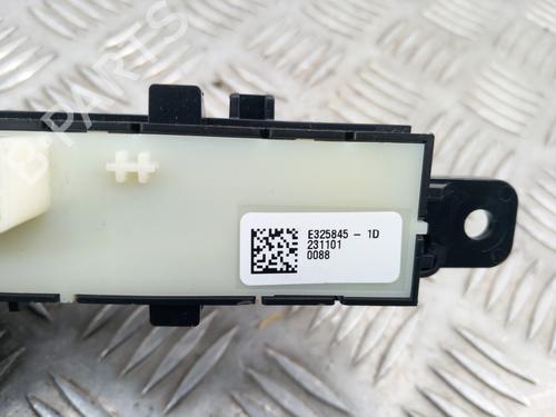 Warning switch DACIA SANDERO III 1.0 TCe 90 | BP29843914I22