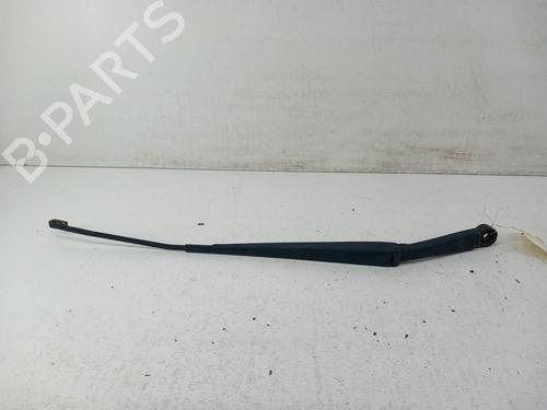 Used Front windshield wiper arm NISSAN NV200 Van 1.5 dCi 85 (M20, M20N, M20M) (86 hp) 28745333