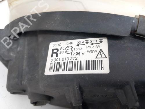 Right headlight PEUGEOT 407 (6D_) 2.0 HDi 135 (6DRHRH, 6DRHRE, 6DRHRG, 6DRHRJ) | BP28783497C29 