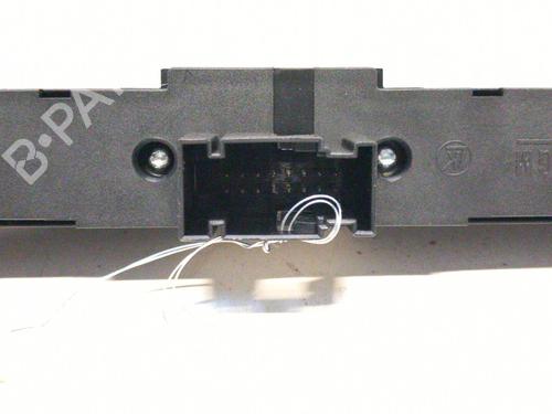 Used Warning switch Warning switch OPEL ZAFIRA / ZAFIRA FAMILY B (A05) 1.9 CDTI (M75) (120 hp) 28779163 28779163