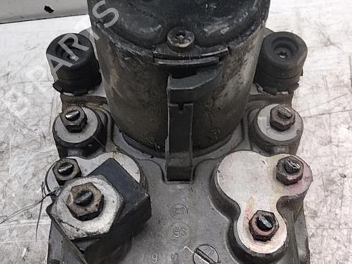 ABS Bremseaggregat MERCEDES-BENZ E-CLASS (W210) E 290 Turbo-D (210.017) (129 hp) 28774239