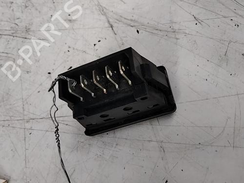 Used Left front window switch RENAULT FUEGO (136_) 1.6 (71 hp) 28749490