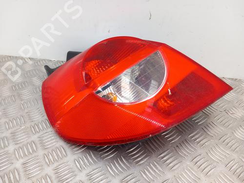 Used Left taillight RENAULT CLIO III (BR0/1, CR0/1) 1.5 dCi (BR17, CR17) (86 hp) 28741884