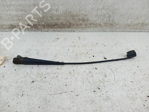 Used Front windshield wiper arm RENAULT TRUCKS B Van 70 (72 hp) 28743675