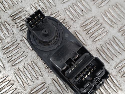 left-front-window-switch-renault-trafic-ii-van-fl-2001-33634692 main image