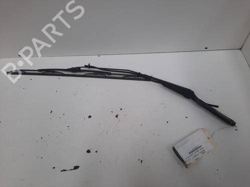 Used Front windshield wiper arm Front windshield wiper arm RENAULT MASTER II Van (FD) 2.5 dCi (FD02) (101 hp) 36424870 36424870