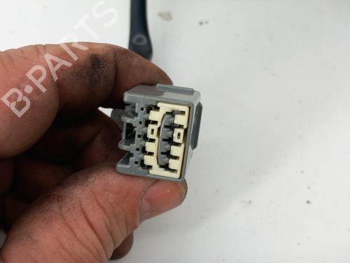 Right mirror FORD MONDEO III (B5Y) 2.0 16V TDDi / TDCi | BP28788525C27