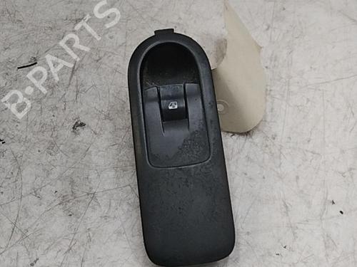 Used Right front window switch RENAULT SCÉNIC II (JM0/1_) 1.9 dCi (JM14) (131 hp) 28786393