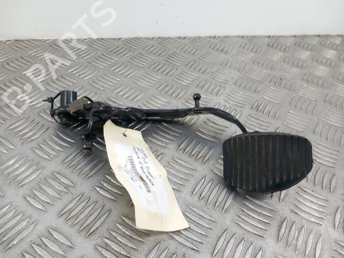 Used Clutch pedal PEUGEOT 807 (EB_) 2.2 HDi (163 hp) 29898207