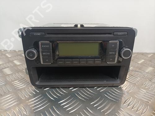 Used Radio VW POLO V (6R1, 6C1) 1.2 (70 hp) 28739602