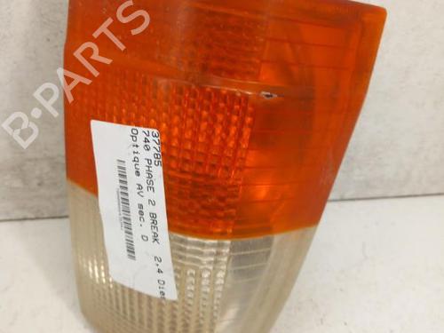 Used Right front indicator VOLVO 740 Kombi (745) 2.4 TD Interc. (122 hp) 28783361