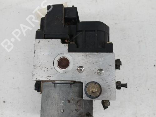 Used ABS pump TOYOTA YARIS (_P1_) 1.0 (SCP10_, SCP10R) (68 hp) 28768863