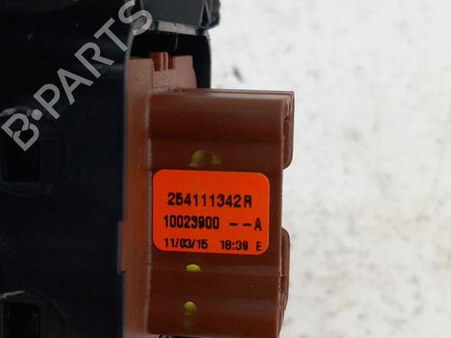 Used Switch DACIA SANDERO II TCe 90 (B8M1, B8MA, B8AC) (90 hp) 28772677