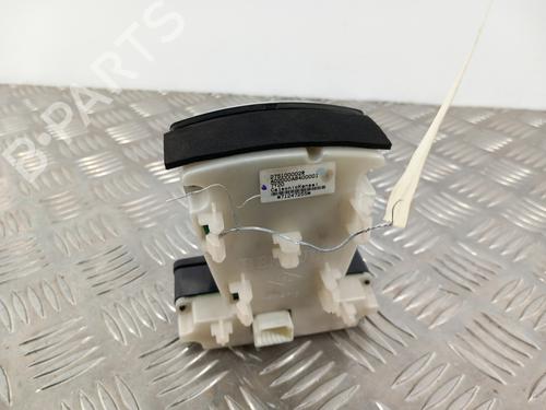 Warning switch RENAULT LAGUNA III (BT0/1) 1.5 dCi (BT00, BT0A, BT0T, BT1J) | BP28735811I22