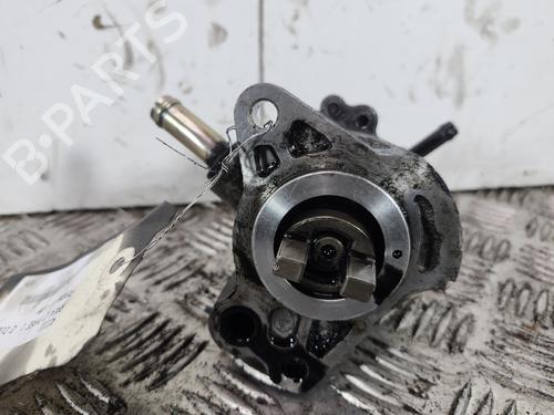 Used Vacuum pump Vacuum pump TOYOTA RAV 4 II (_A2_) 2.0 D 4WD (CLA20_, CLA21_, CLA20R, CLA21R) (116 hp) 35815095 35815095