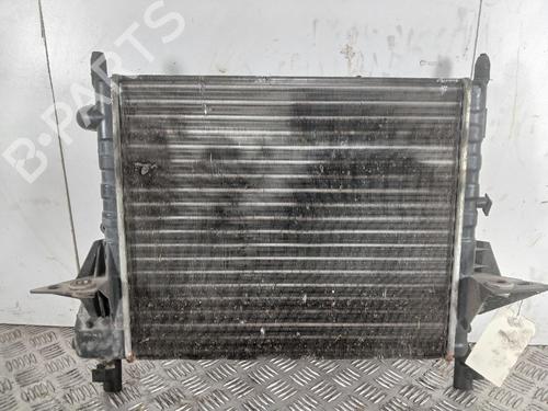 Used Water radiator Water radiator 37528063 37528063