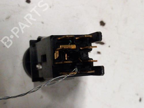 Used Warning switch Warning switch PEUGEOT 306 Hatchback (7A, 7C, N3, N5) 1.9 D (68 hp) 28748296 28748296