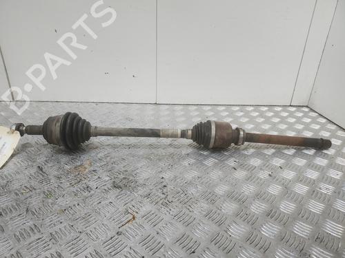 Used Right front driveshaft PEUGEOT 308 II (LB_, LP_, LW_, LH_, L3_) 1.6 BlueHDi 120 (120 hp) 28739964