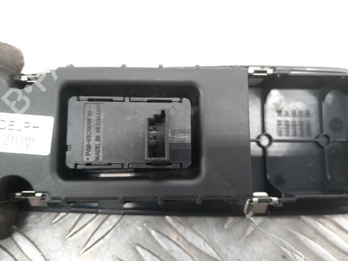 Used Right front window switch Right front window switch BMW 1 (E81) 118 d (143 hp) 29004875 29004875
