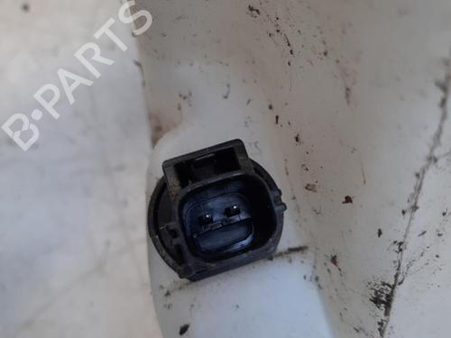 Used Windscreen washer tank VOLVO C30 (533) D2 (115 hp) 28759740