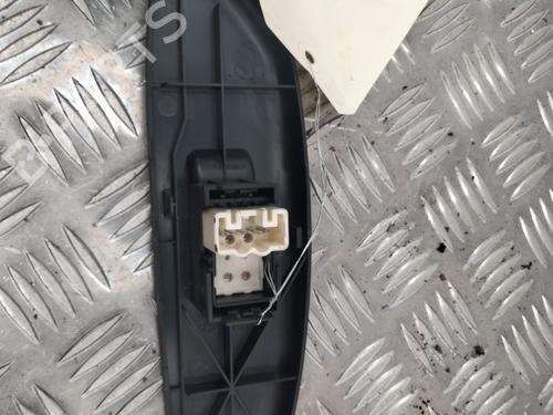 Right front window switch TOYOTA YARIS (_P1_) 1.0 (SCP10_, SCP10R) | BP28738843I26 - Image 3