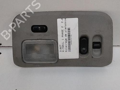 Used Interior roof light NISSAN X-TRAIL I (T30) 2.2 dCi 4x4 (136 hp) 28769986