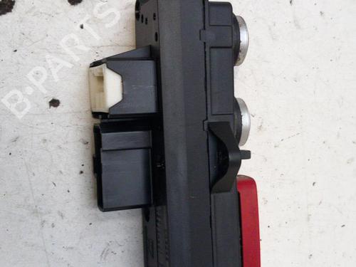 Warning switch ALFA ROMEO 159 (939_) 1.9 JTDM 8V (939AXE1B) | BP28778877I22 - Image 4