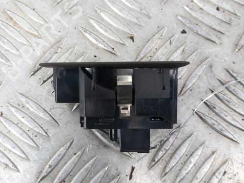 right-front-window-switch-renault-megane-e-tech-suv-2021-29412360 main image