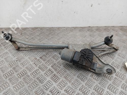 Used Front wiper motor Front wiper motor DACIA LOGAN MCV (KS_) 1.5 dCi (KS0W) (86 hp) 33681837 33681837