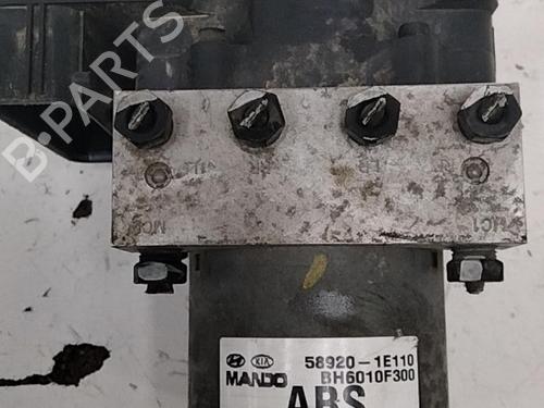 Used ABS pump KIA RIO II (JB) 1.4 16V (97 hp) 28764954