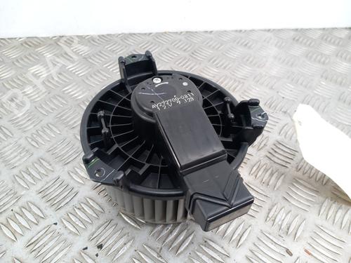 Used Heater blower motor SUZUKI SWIFT III (MZ, EZ) 1.3 (RS413, ZC11S) (92 hp) 29749524