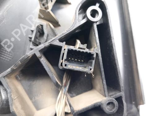 Right mirror RENAULT MEGANE III Hatchback (BZ0/1_, B3_) 1.9 dCi (BZ0N, BZ0J) | BP29610242C27