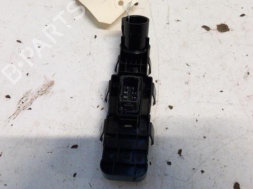Used Right front window switch Right front window switch PEUGEOT 207 (WA_, WC_) 1.4 HDi (68 hp) 28748338 28748338