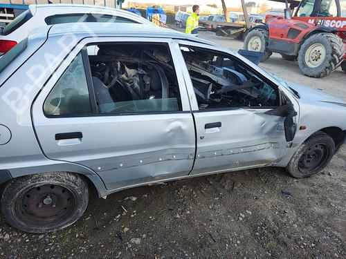 Used Parts PEUGEOT 106 II (1A_, 1C_)  1.0 i  4657041