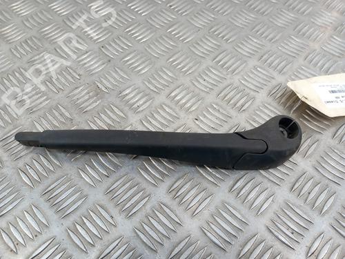 Used Rear windshield wiper arm RENAULT CLIO III (BR0/1, CR0/1) 1.5 dCi (BR17, CR17) (86 hp) 29205664